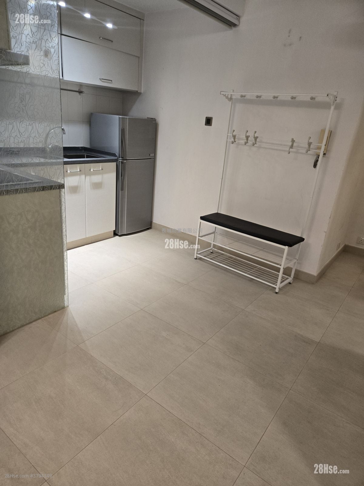 Westlands Court Rental 1 Bedroom , 1 Bathroom 398 ft²