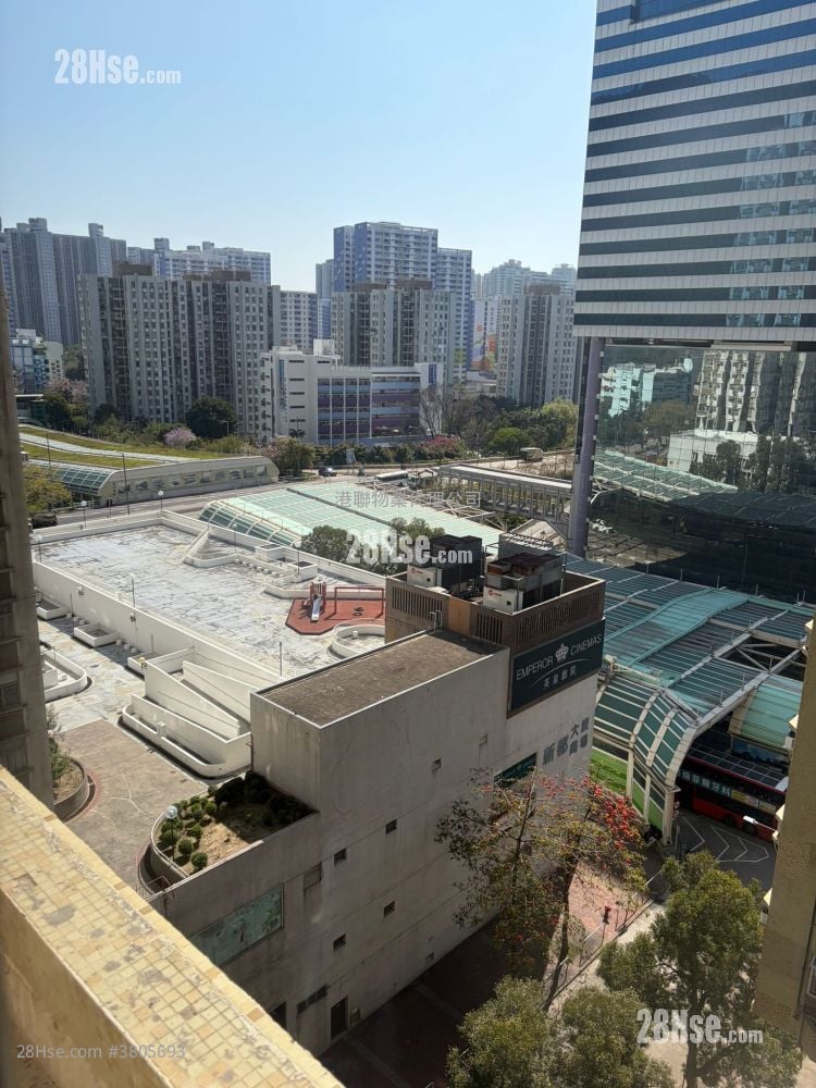 Waldorf Garden Sell 2 Bedrooms 412 ft²