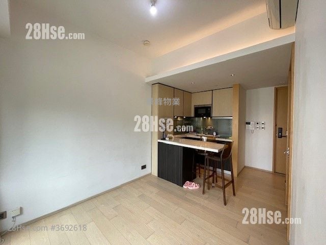 The Hudson Sell 1 Bedroom , 1 Bathroom 324 ft²