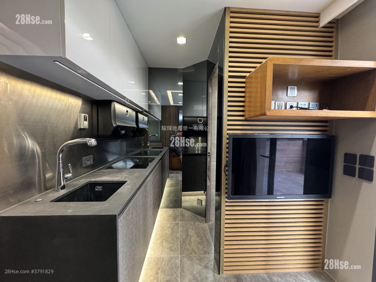 Fu Lee Loy Mansion Rental 1 Bedroom , 1 Bathroom 238 ft²