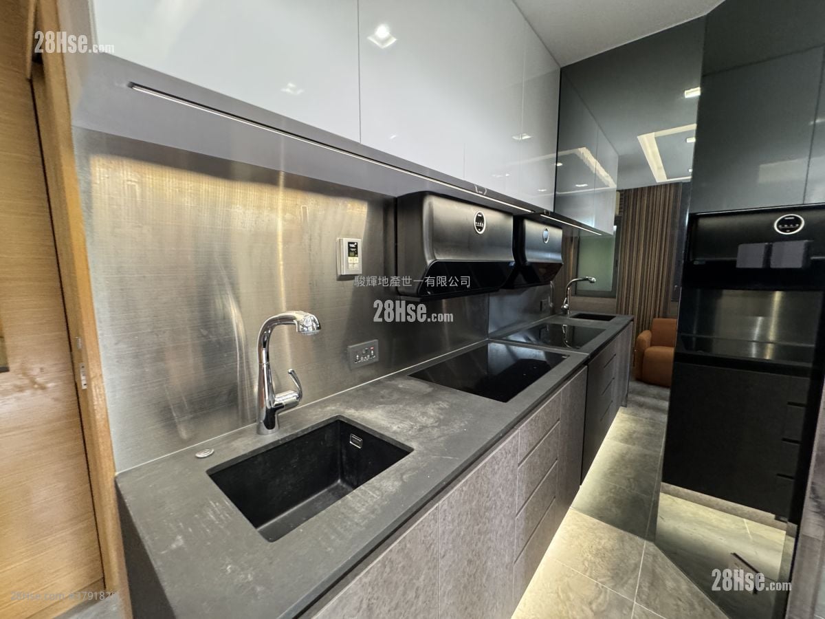 Fu Lee Loy Mansion Rental 1 Bedroom , 1 Bathroom 238 ft²