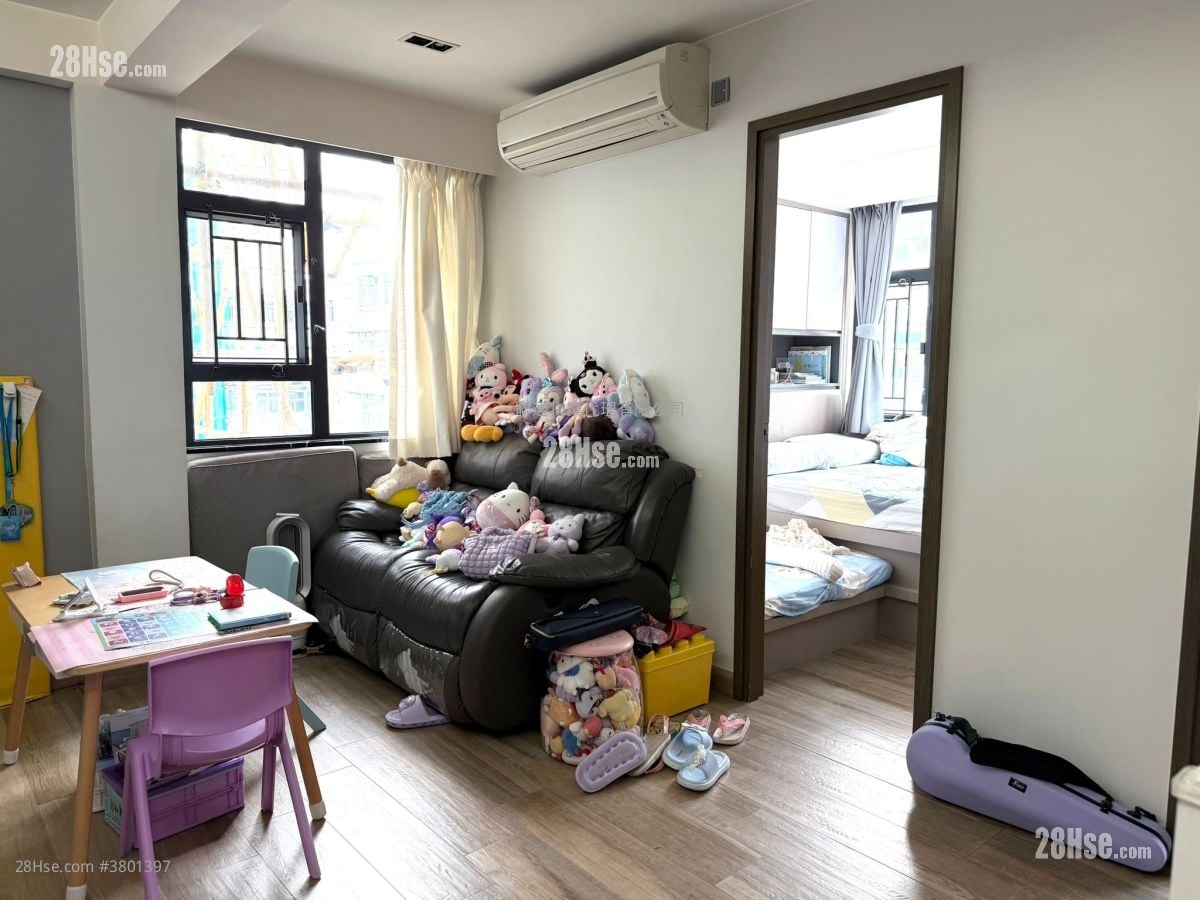 On Wo Gardens Sell 2 Bedrooms , 1 Bathroom 409 ft²