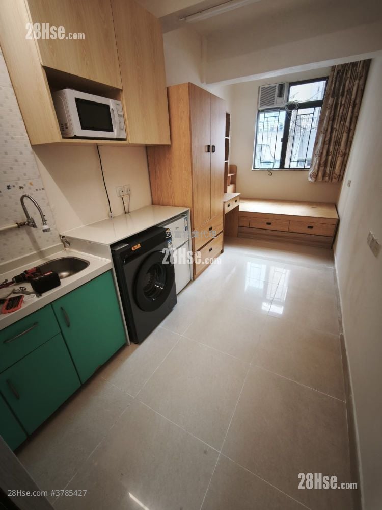 Nam Shing Court Rental 2 Bedrooms , 1 Bathroom 120 ft²
