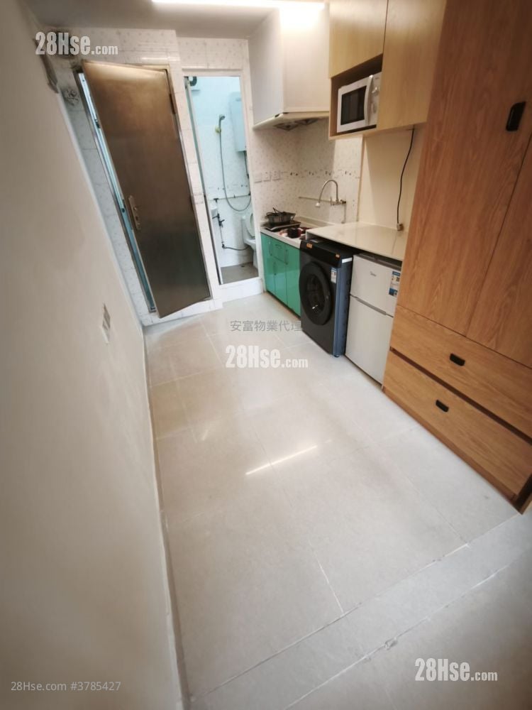Nam Shing Court Rental 2 Bedrooms , 1 Bathroom 120 ft²