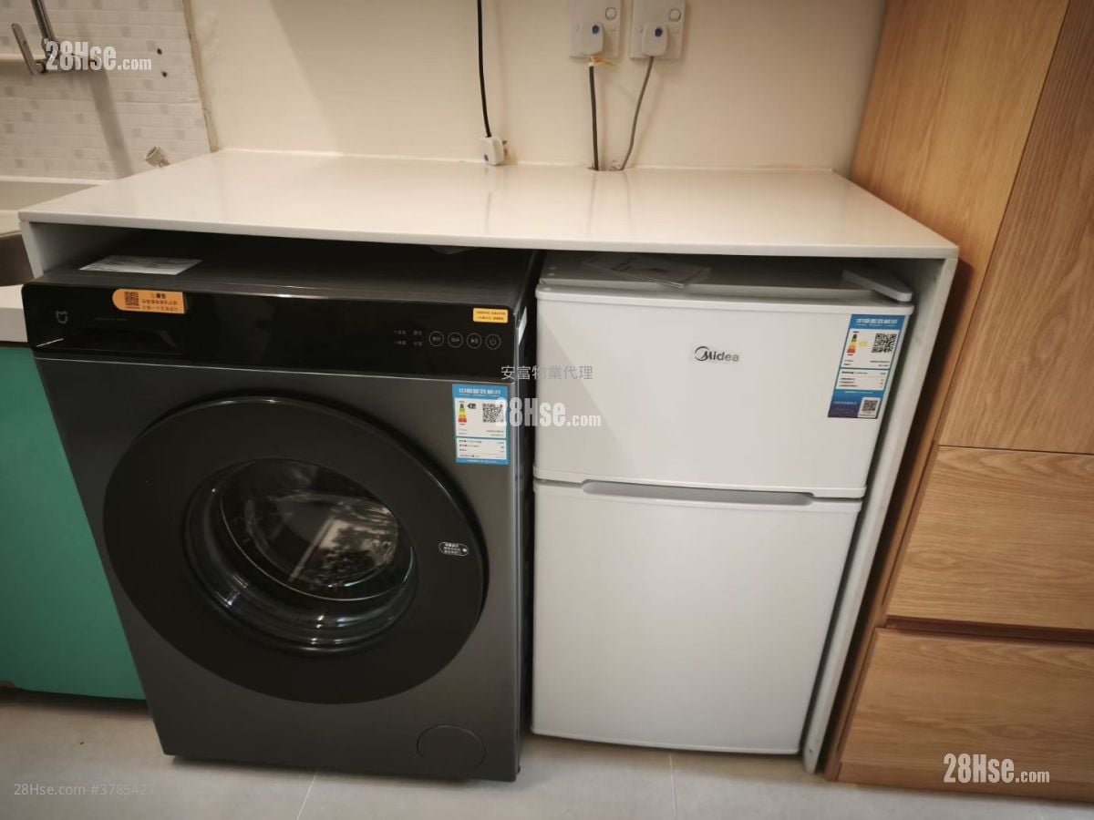 Nam Shing Court Rental 2 Bedrooms , 1 Bathroom 120 ft²