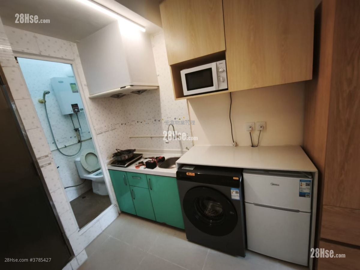 Nam Shing Court Rental 2 Bedrooms , 1 Bathroom 120 ft²