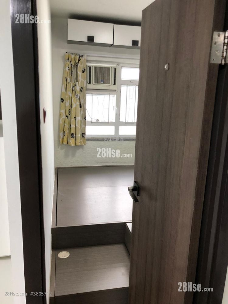 山翠苑 售盘 2 房 , 1 浴室 374 平方尺