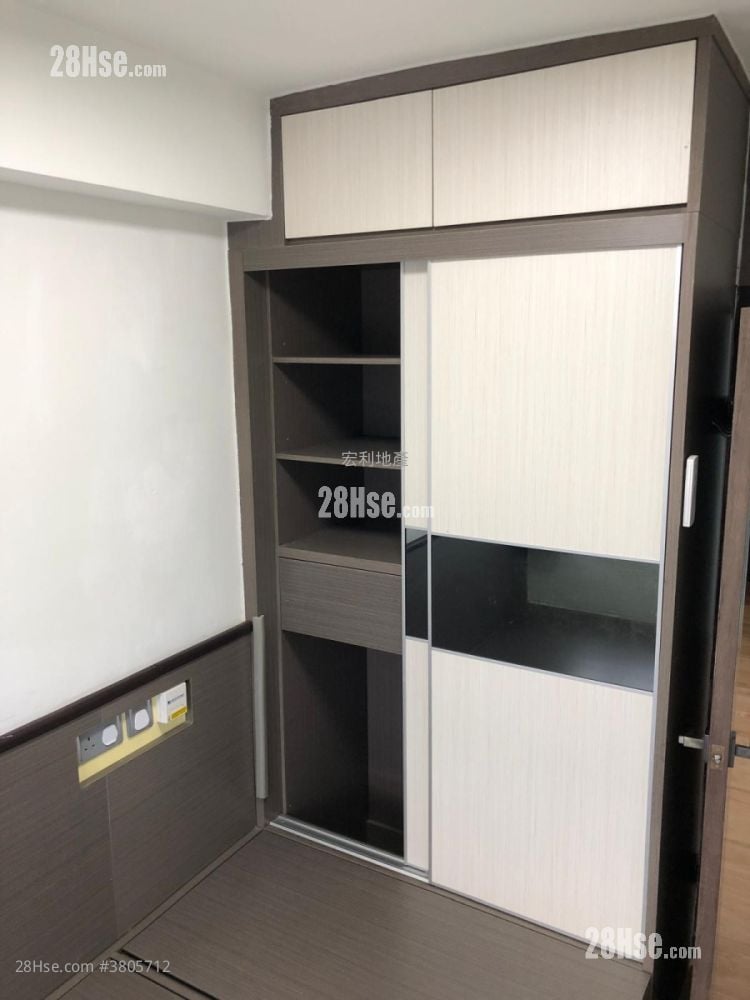 山翠苑 售盘 2 房 , 1 浴室 374 平方尺