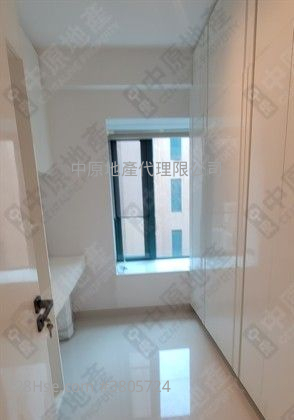 The Paramount Sell 3 Bedrooms , 2 Bathrooms 916 ft²