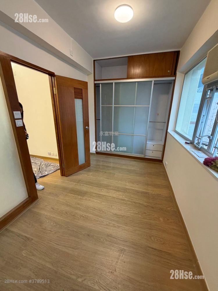 Tai On Building Rental 1 Bedroom 351 ft²