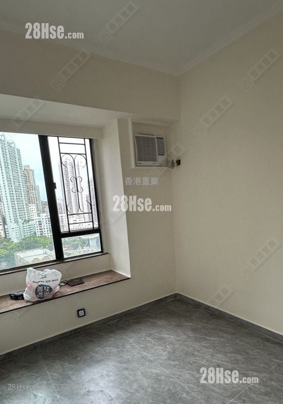 Ying Piu Mansion Sell 3 Bedrooms , 2 Bathrooms 703 ft²