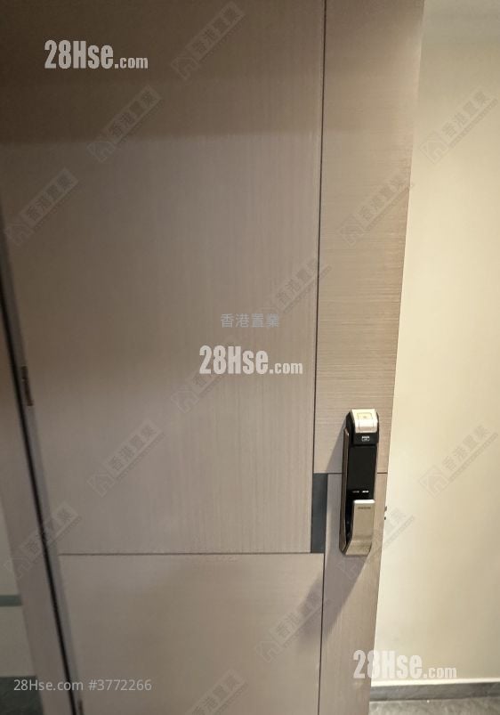 Ying Piu Mansion Sell 3 Bedrooms , 2 Bathrooms 703 ft²