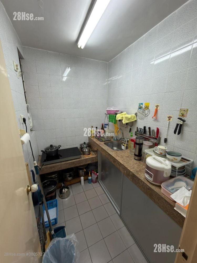 丽安花园 售盘 3 房 , 1 浴室 700 平方尺