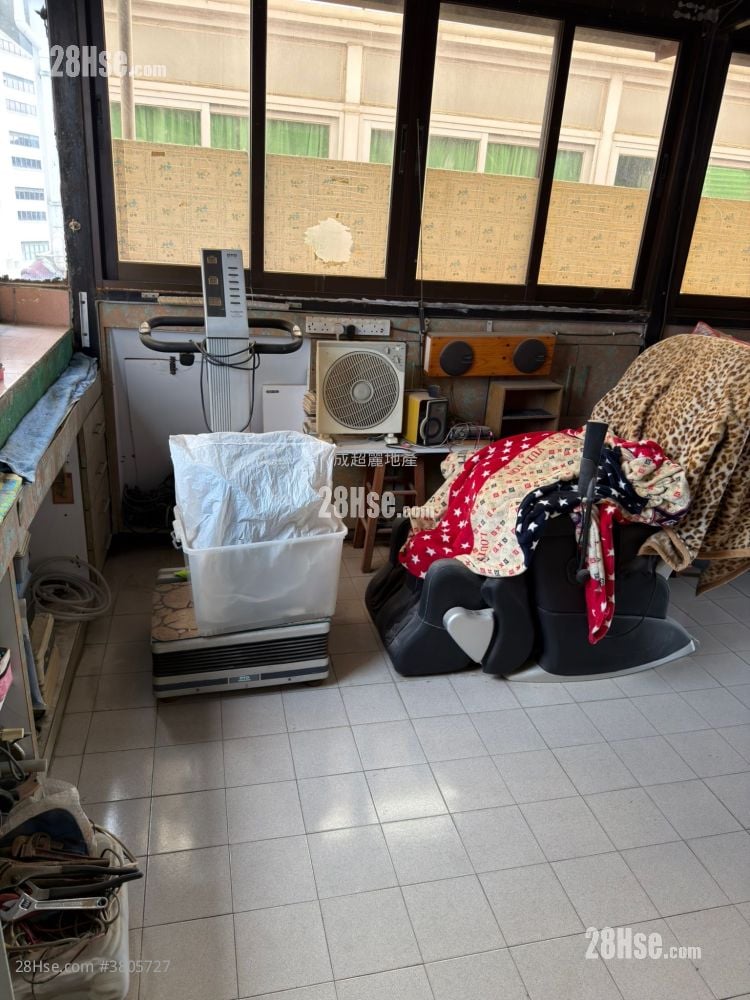 丽安花园 售盘 3 房 , 1 浴室 700 平方尺