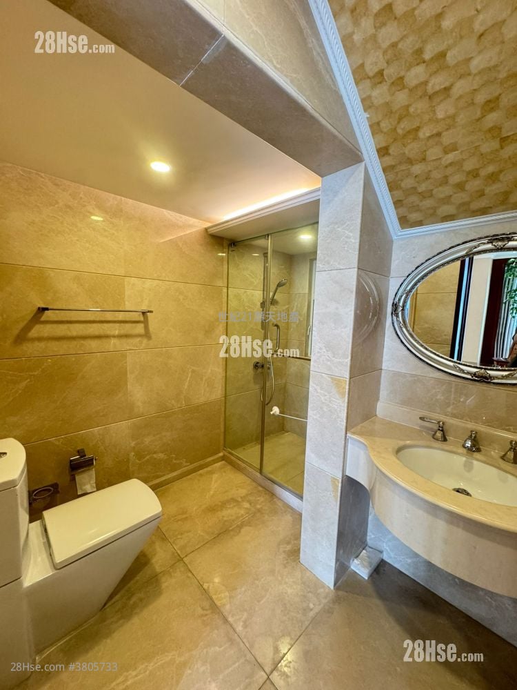 比华利山别墅 租盘 5+ 房 , 5+ 浴室 3,272 平方尺