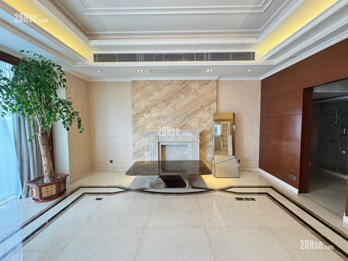 比华利山别墅 租盘 5+ 房 , 5+ 浴室 3,272 平方尺