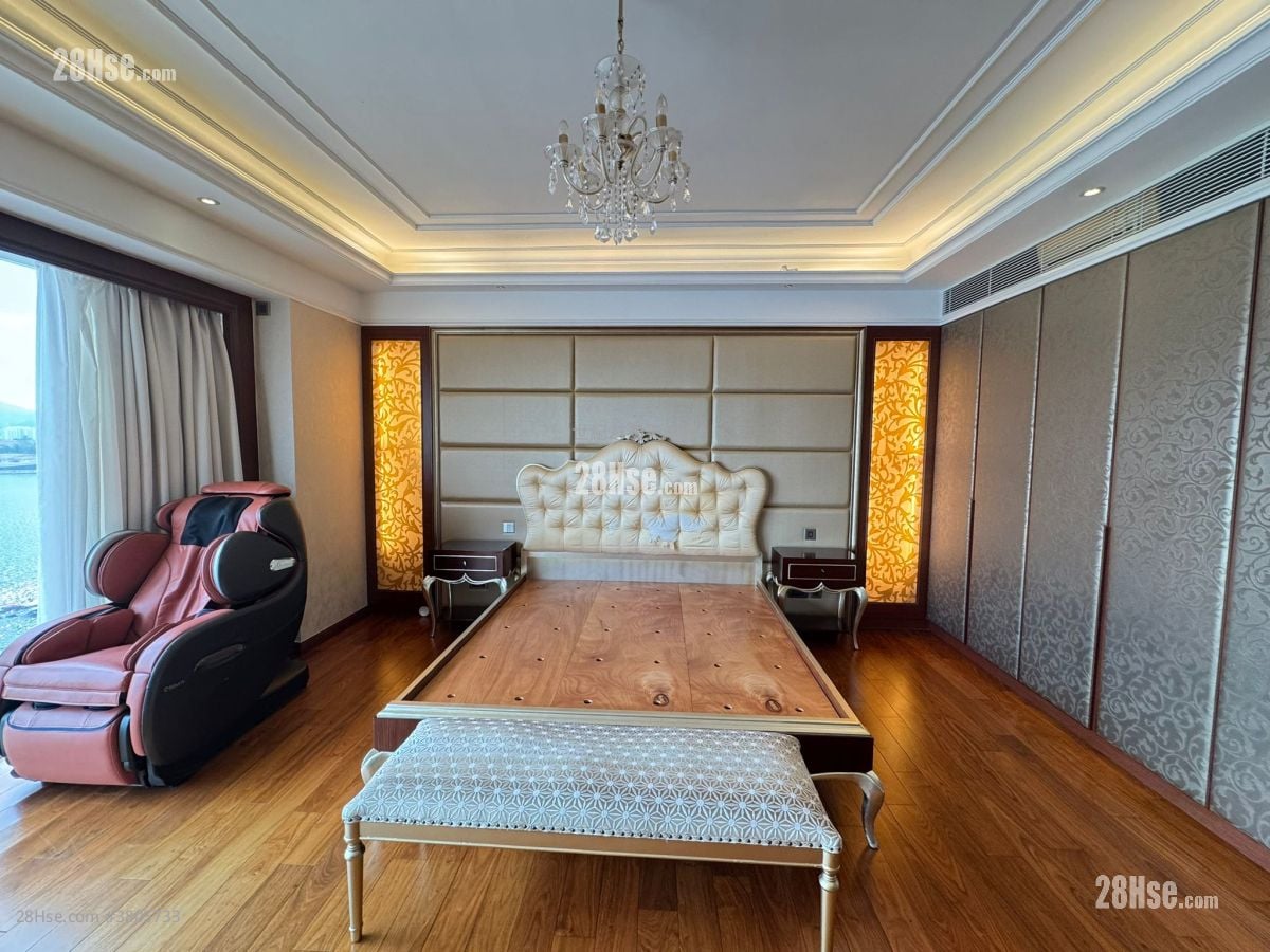 比华利山别墅 租盘 5+ 房 , 5+ 浴室 3,272 平方尺