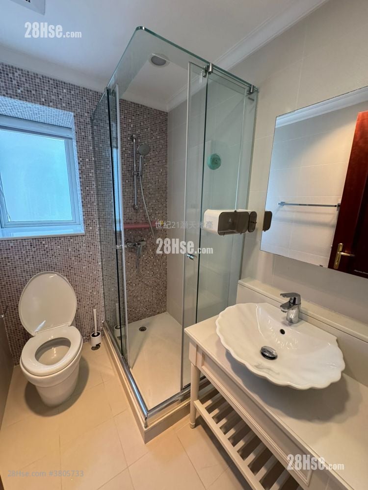 比华利山别墅 租盘 5+ 房 , 5+ 浴室 3,272 平方尺