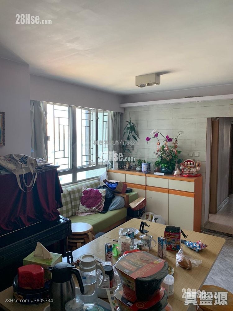 丽城花园 售盘 4 房 , 2 浴室 742 平方尺