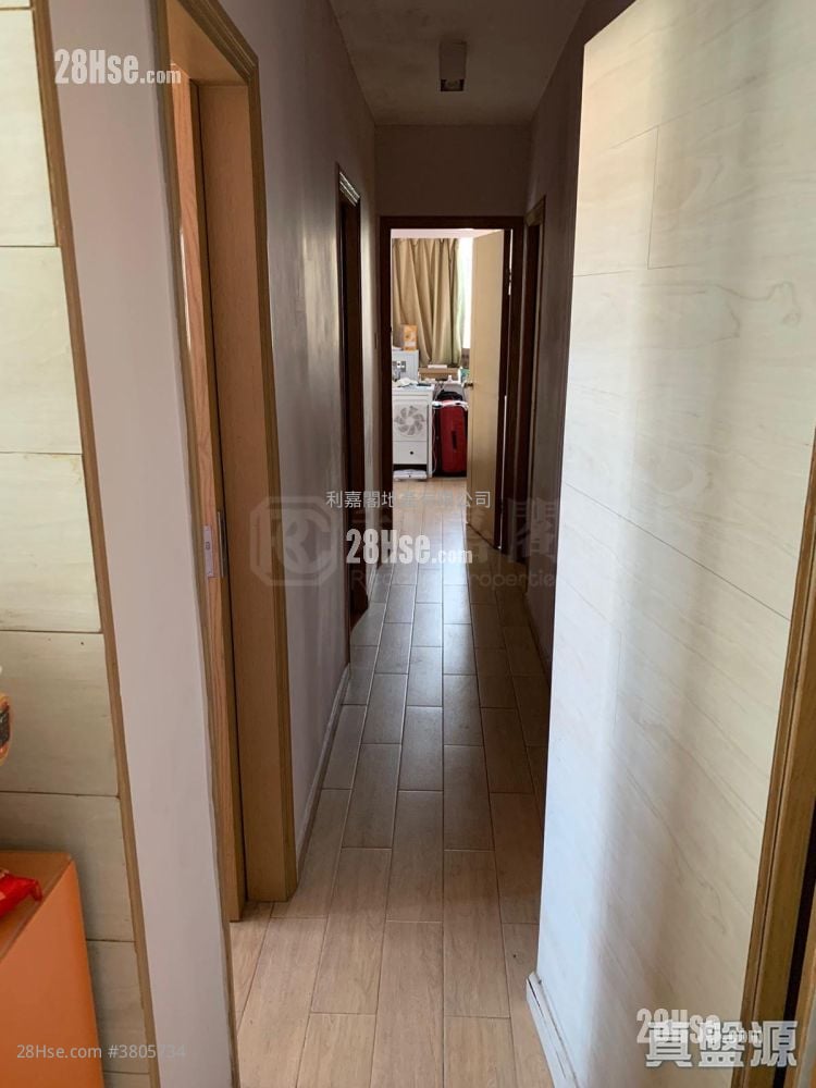 丽城花园 售盘 4 房 , 2 浴室 742 平方尺