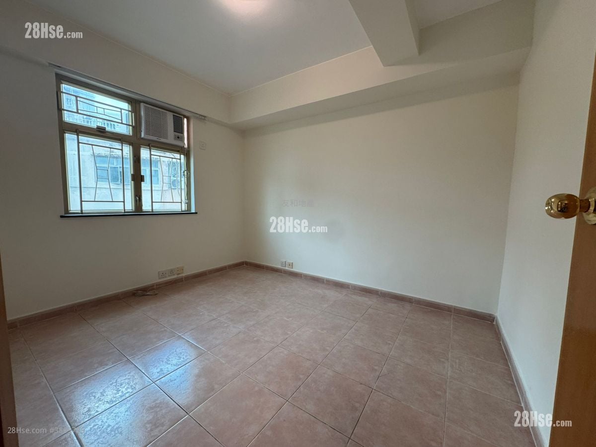 贤文别墅 售盘 3 房 , 1 浴室 651 平方尺