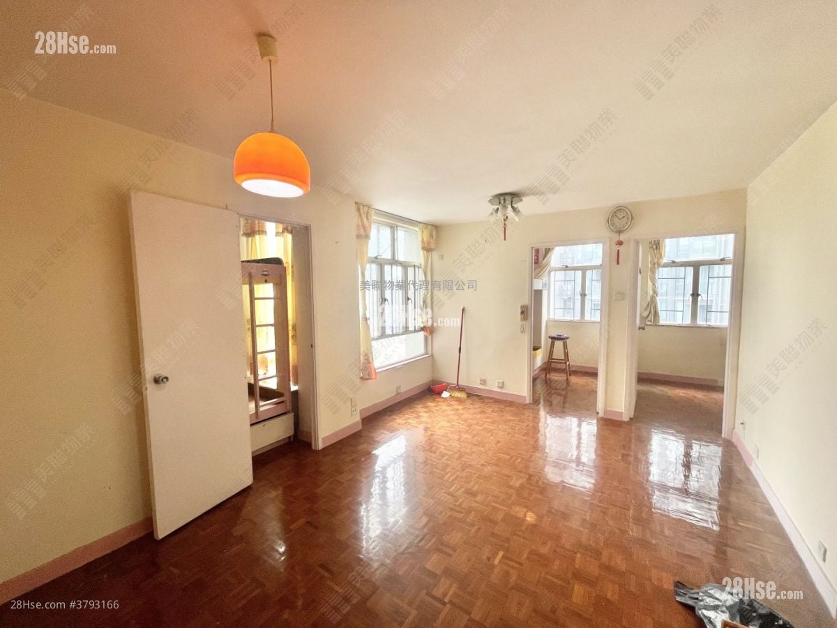 Taikoo Shing Sell 2 Bedrooms , 1 Bathroom 489 ft²