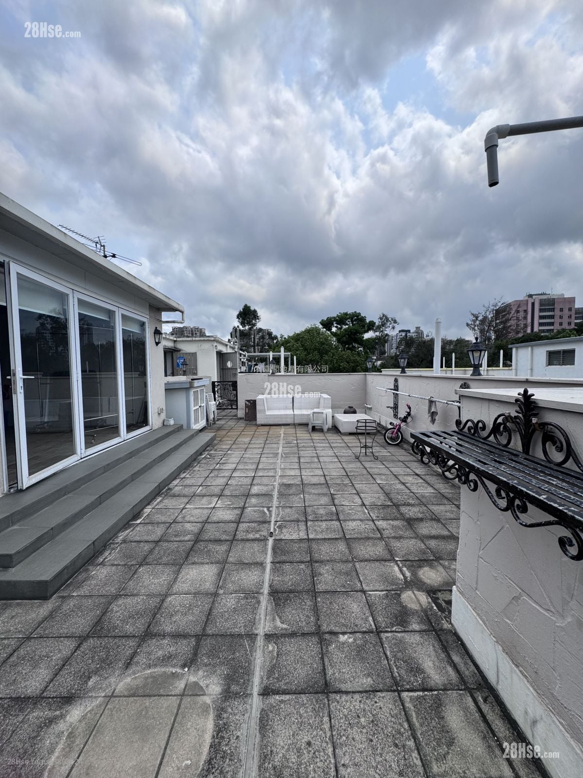 国城大厦 售盘 3 房 , 2 浴室 1,061 平方尺