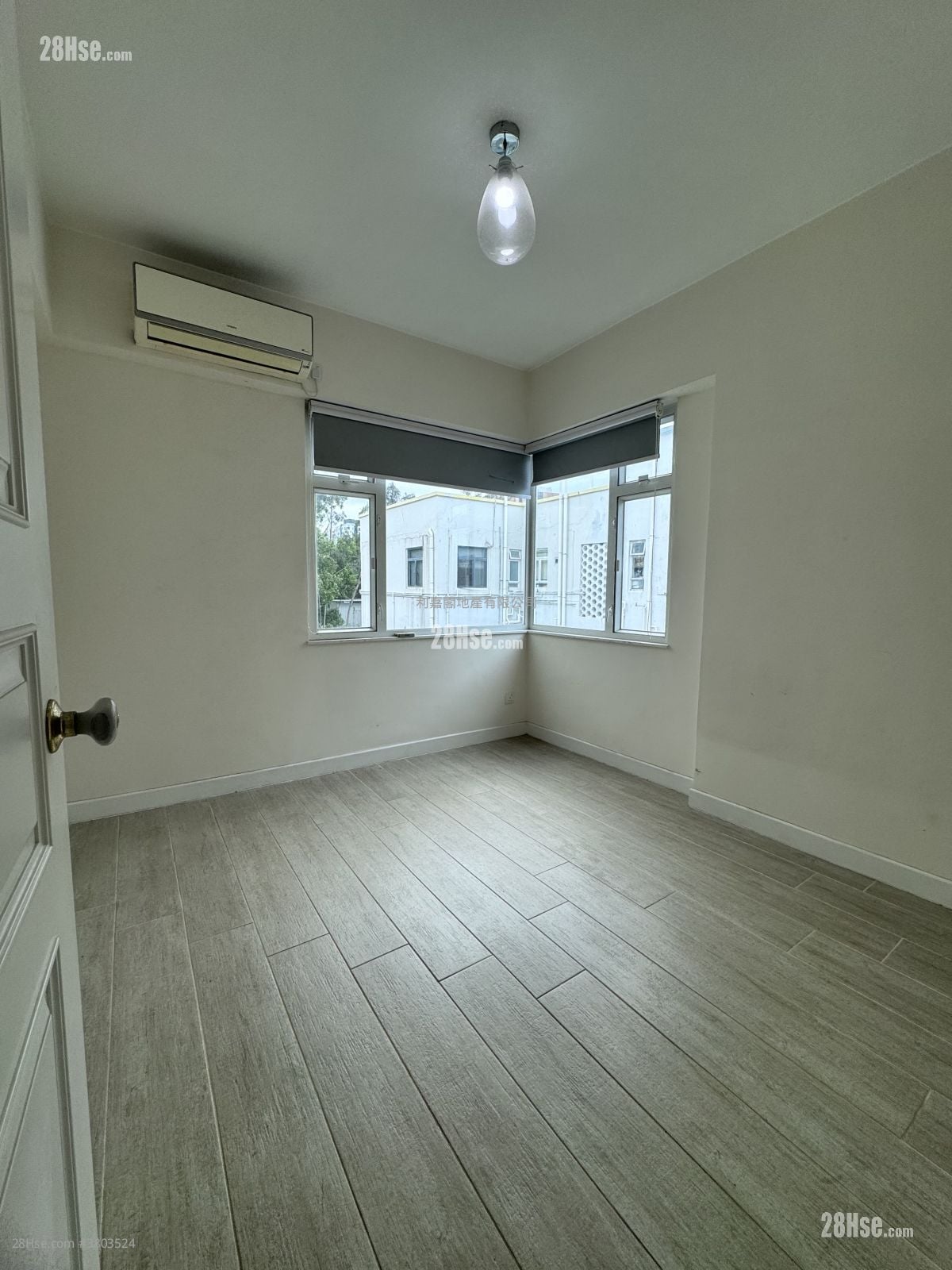 国城大厦 售盘 3 房 , 2 浴室 1,061 平方尺