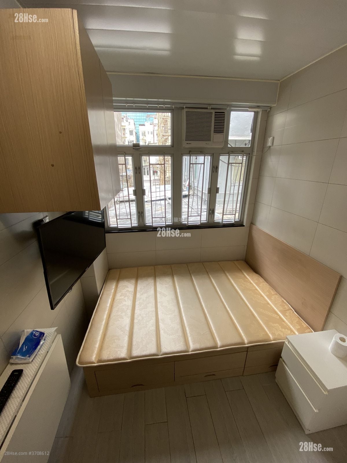 唐楼 租盘 1 浴室 120 平方尺