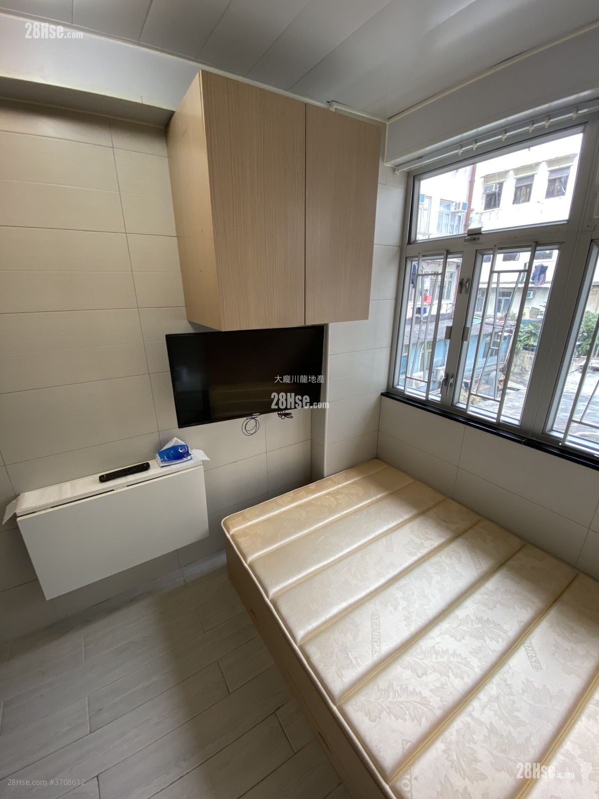 唐楼 租盘 1 浴室 120 平方尺