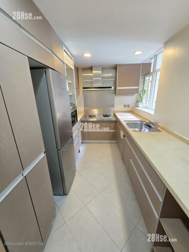 Laguna Verde Sell 4 Bedrooms , 2 Bathrooms 844 ft²