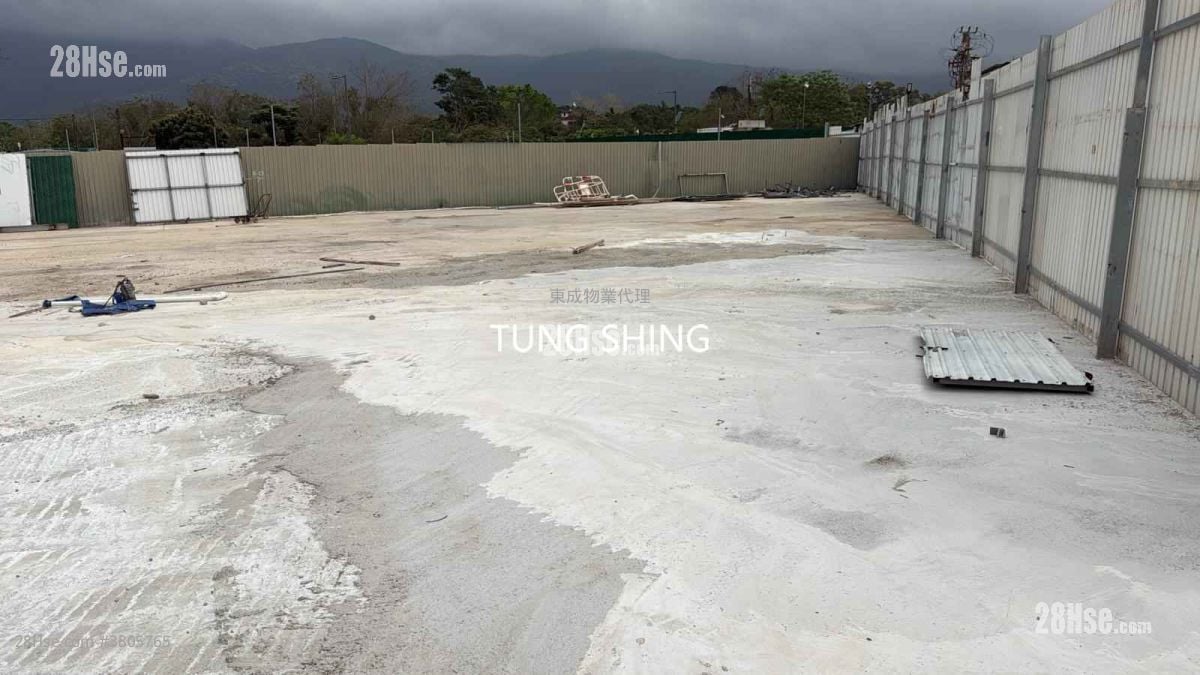 Land Rental 9,000 ft²