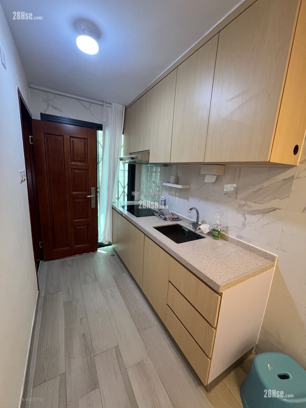 村屋 租盤 1 房 , 1 浴室 360 平方呎