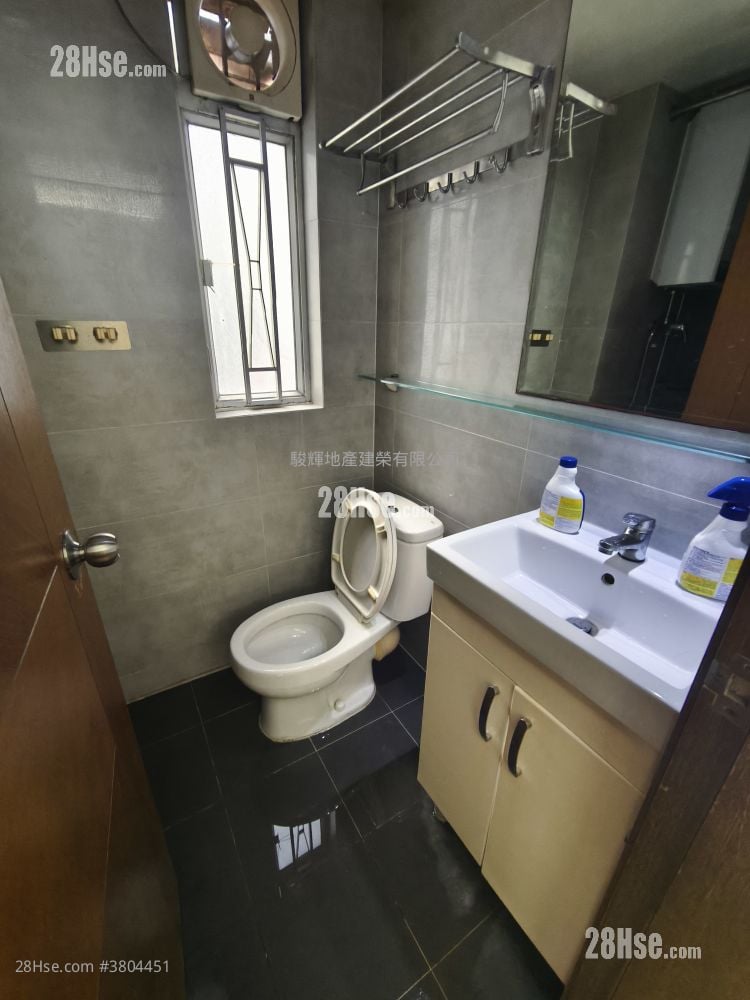 Star Mansion Rental 2 Bedrooms , 1 Bathroom 356 ft²