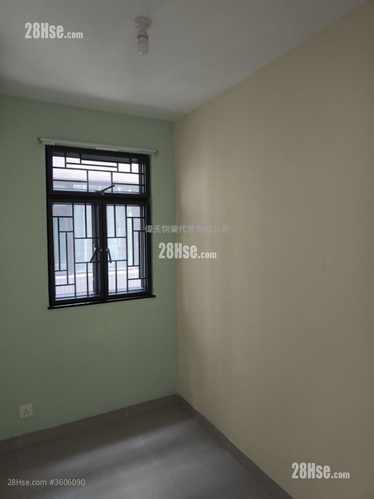 村屋 租盘 3 房 , 1 浴室 630 平方尺