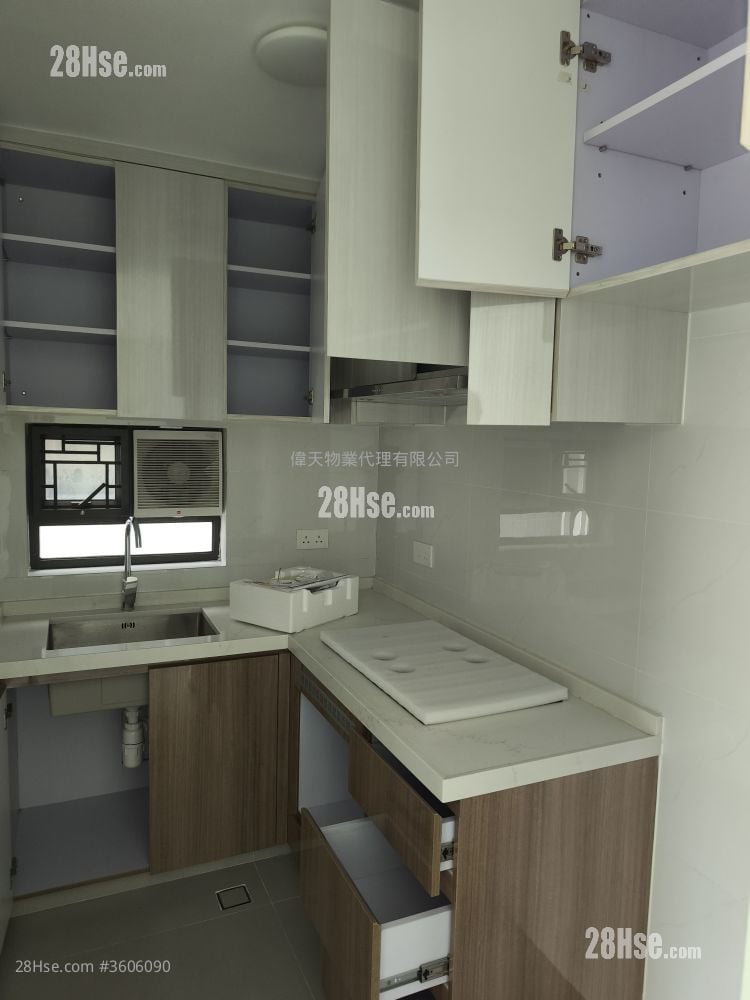 村屋 租盘 3 房 , 1 浴室 630 平方尺