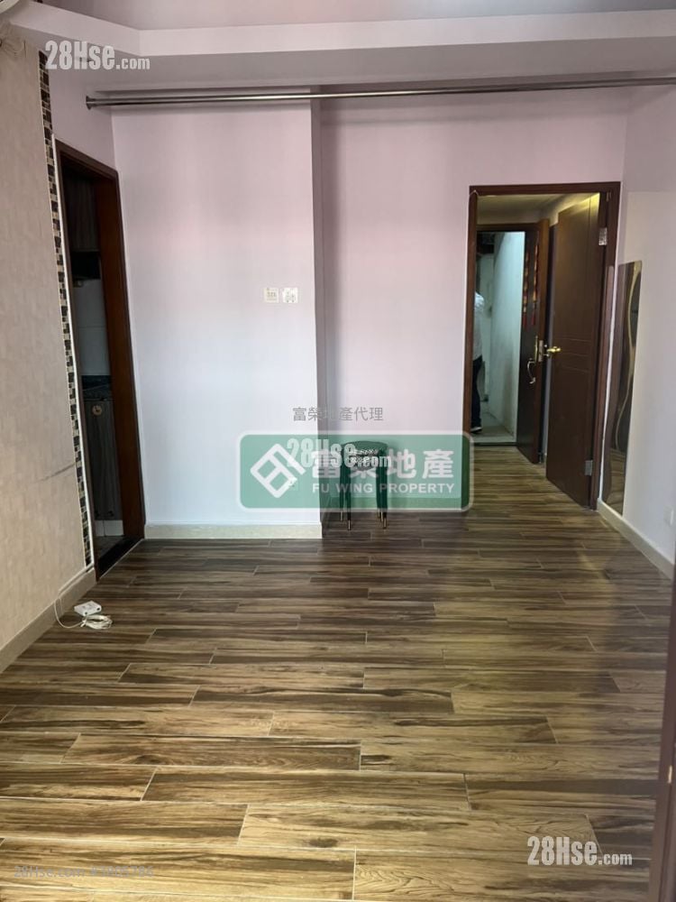 中和楼 租盘 3 房 , 2 浴室 440 平方尺