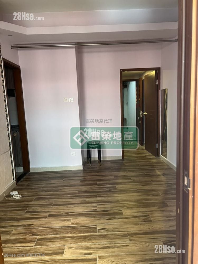 中和楼 租盘 3 房 , 2 浴室 440 平方尺