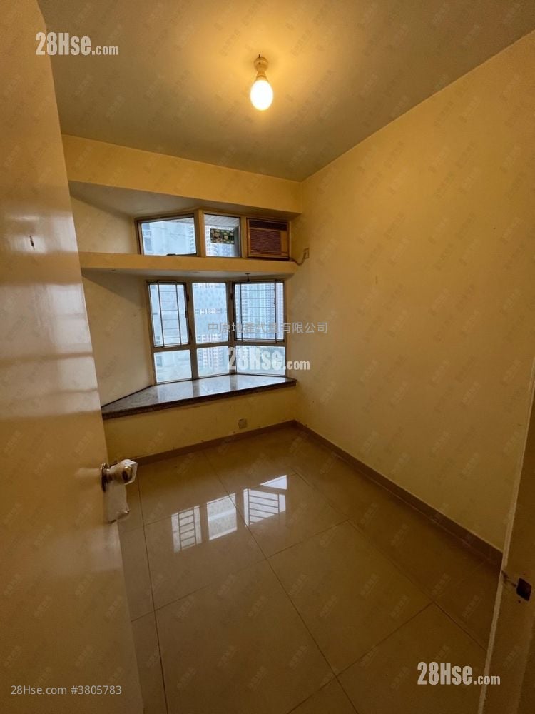 嘉湖山庄 售盘 3 房 635 平方尺