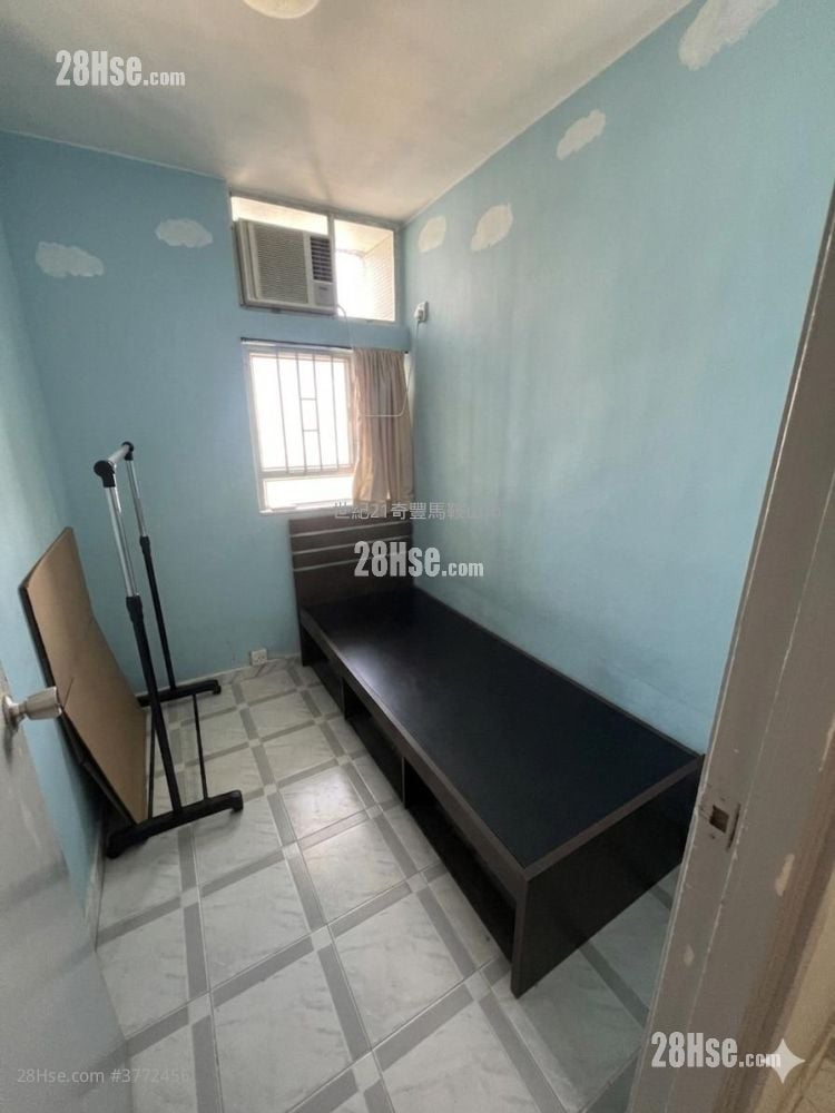 锦鞍苑 售盘 3 房 , 1 浴室 554 平方尺