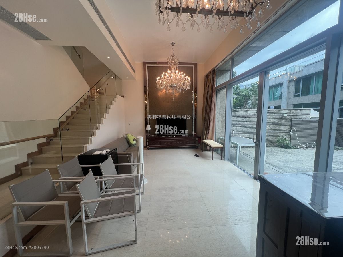 葡萄园 租盘 4 房 , 5+ 浴室 2,150 平方尺
