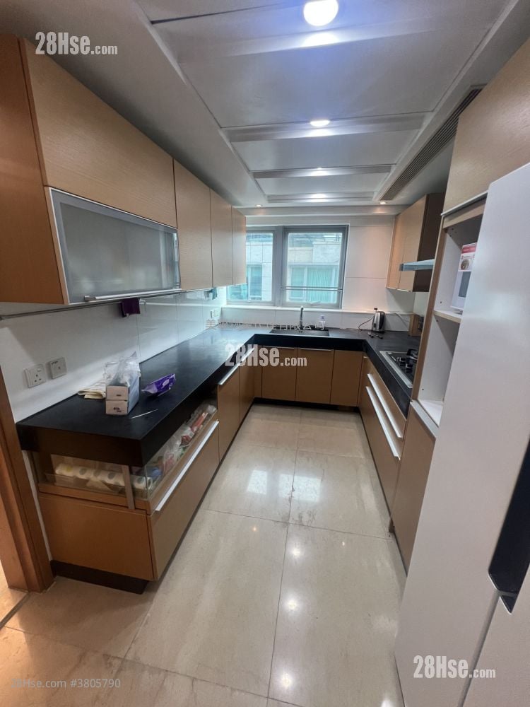 葡萄园 租盘 4 房 , 5+ 浴室 2,150 平方尺