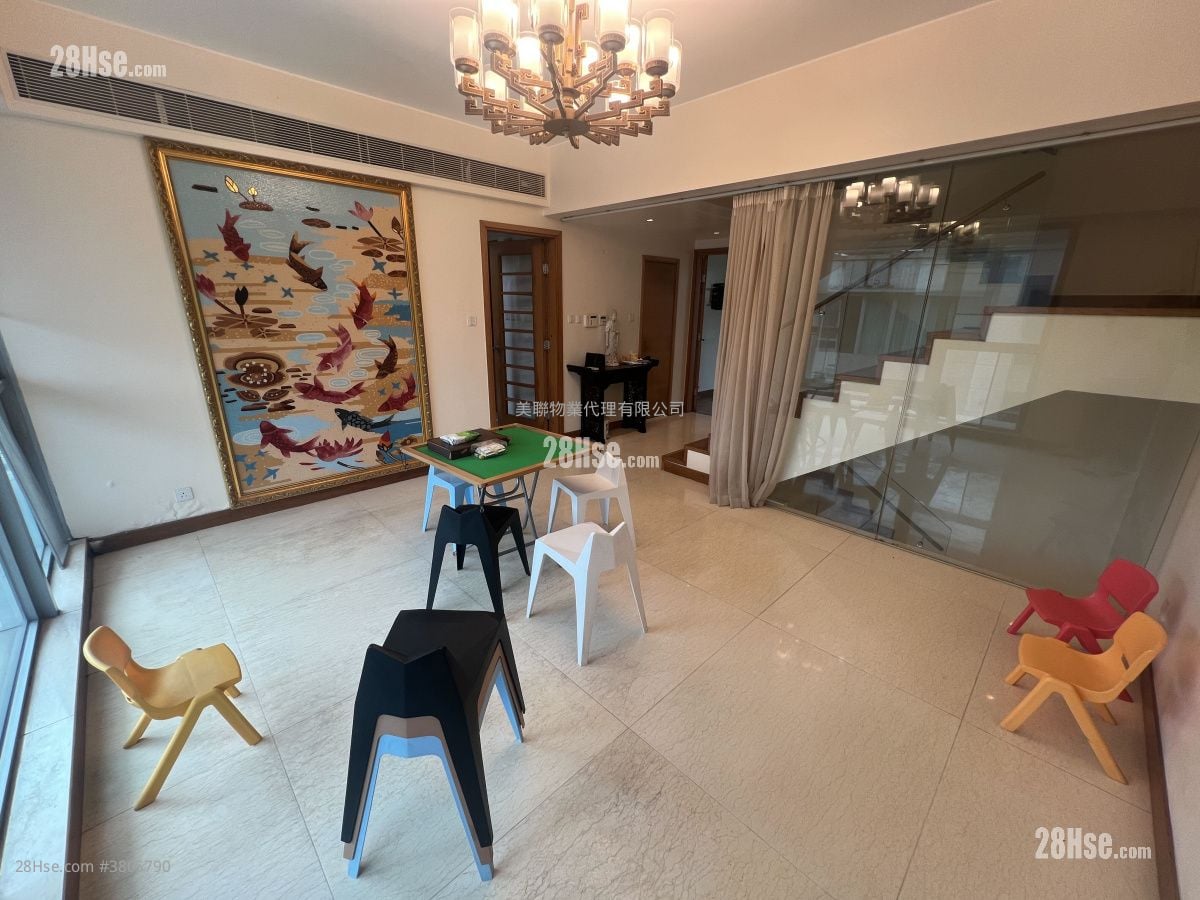 葡萄园 租盘 4 房 , 5+ 浴室 2,150 平方尺