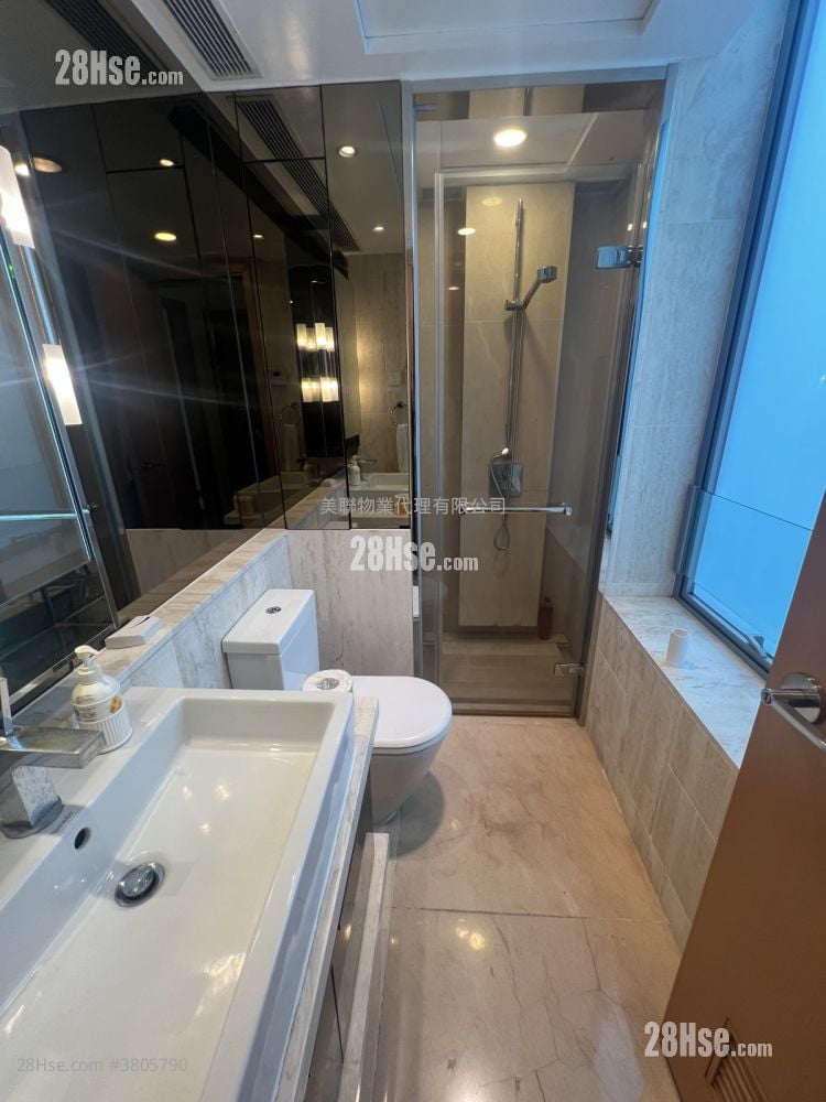 葡萄园 租盘 4 房 , 5+ 浴室 2,150 平方尺