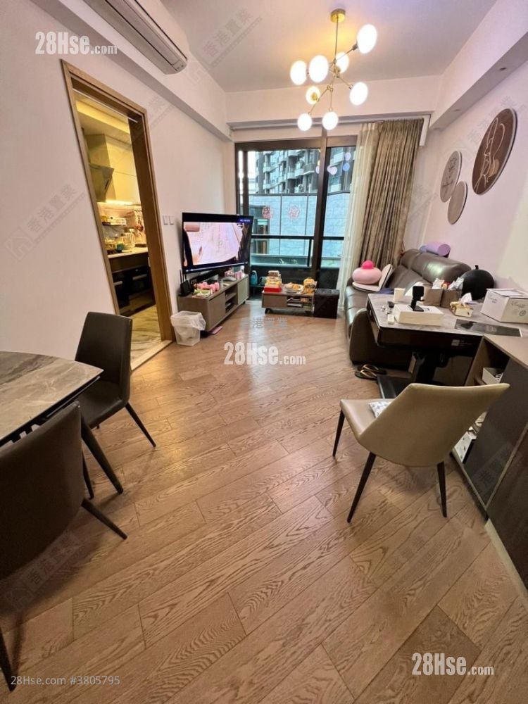 龍譽 租盤 3 房 , 2 浴室 901 平方呎