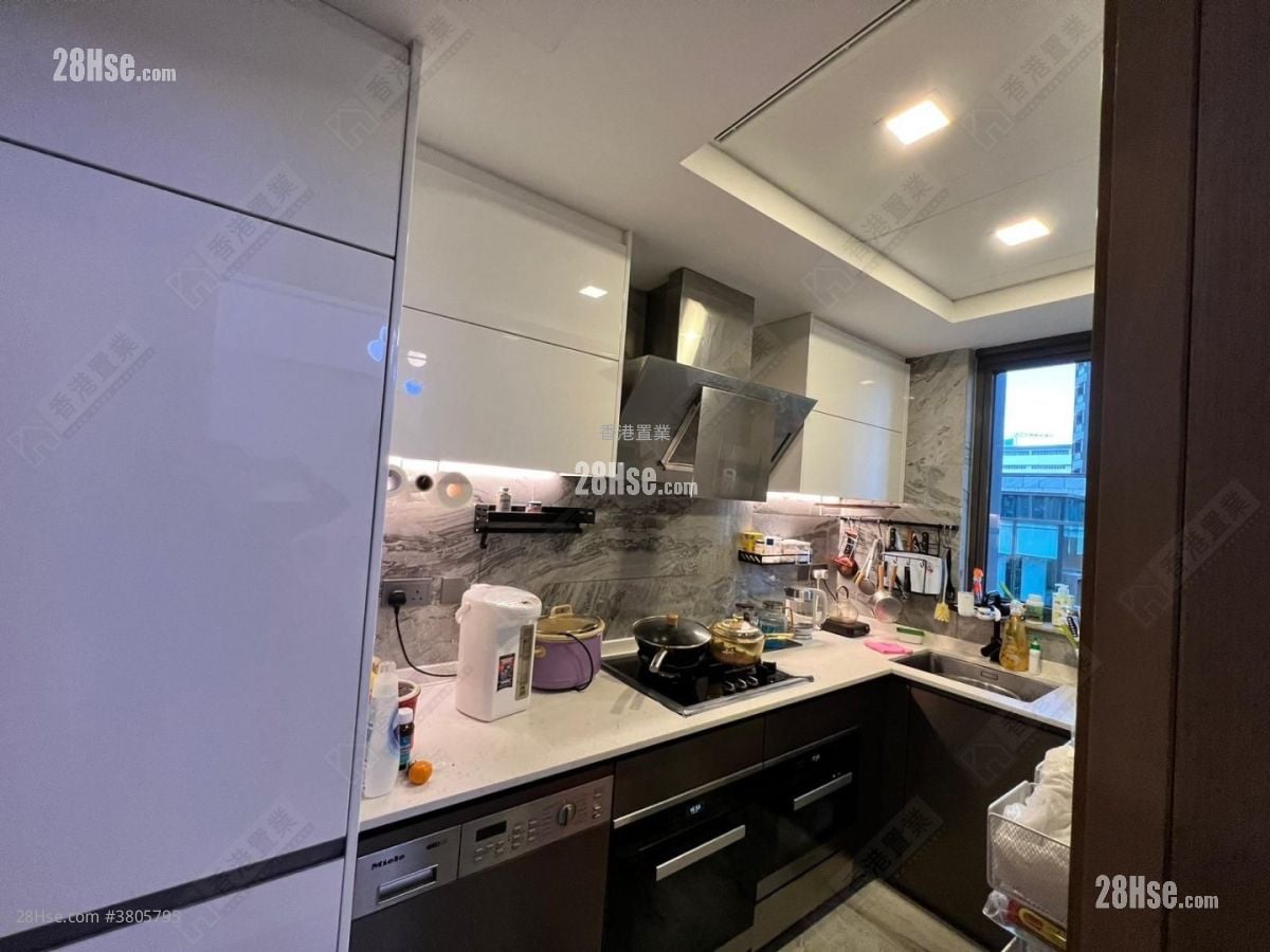 龍譽 租盤 3 房 , 2 浴室 901 平方呎