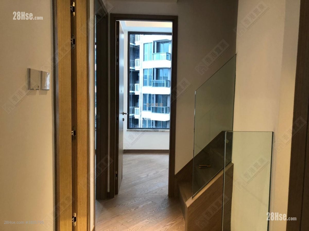 龍譽 租盤 3 房 , 2 浴室 901 平方呎