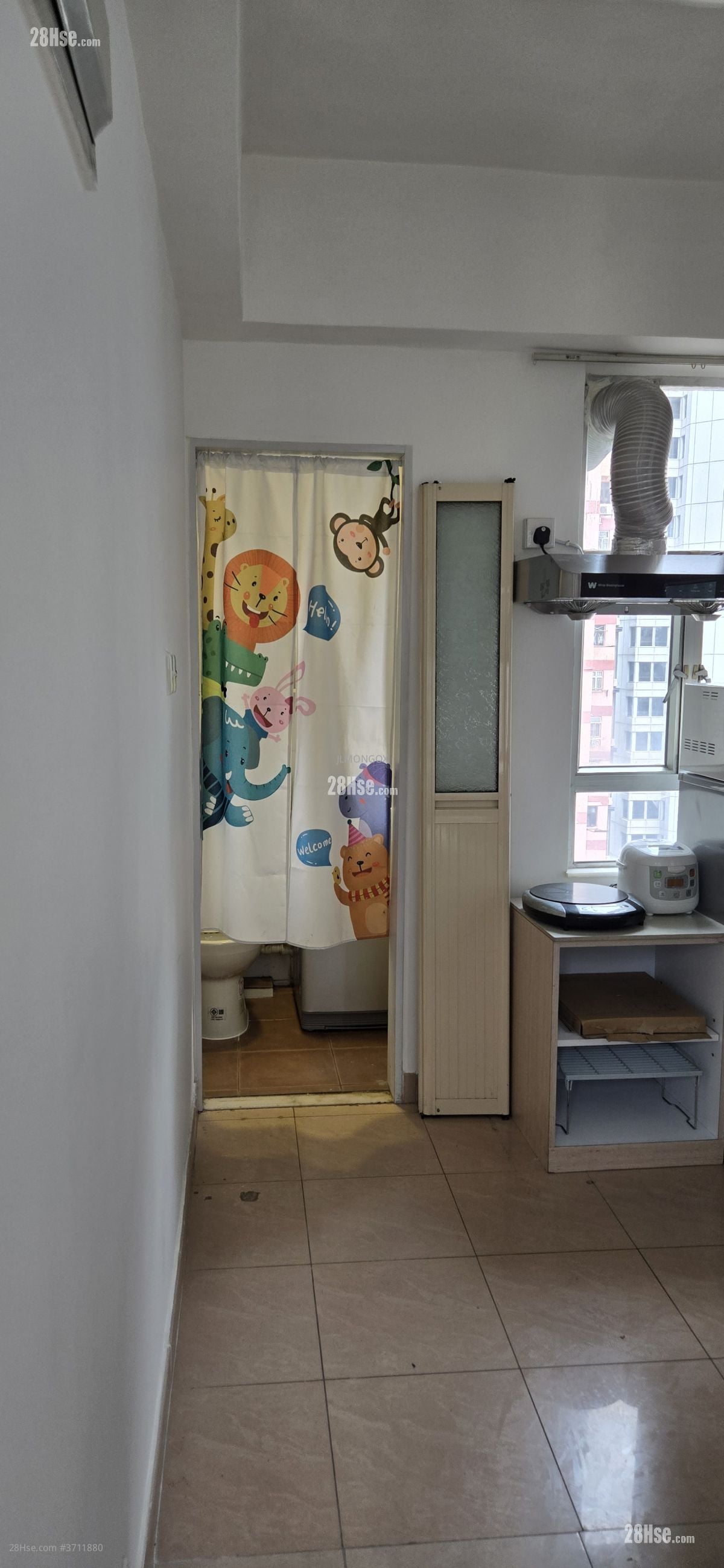 Eastman Court Rental 2 Bedrooms , 2 Bathrooms 309 ft²