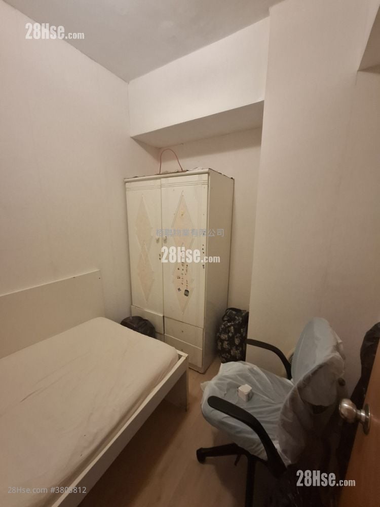 翡翠洋楼 售盘 3 房 , 1 浴室 645 平方尺