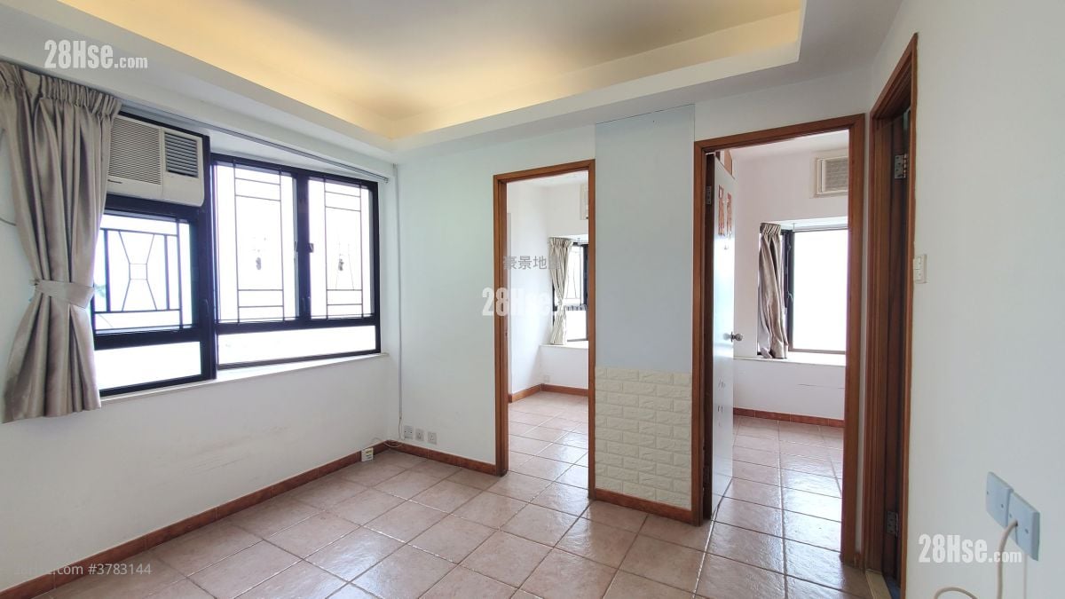 Connaught Garden Rental 2 Bedrooms , 1 Bathroom 340 ft²